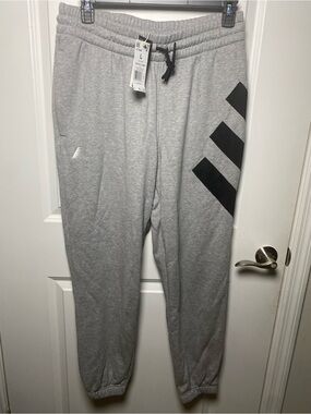 Anthony Edwards Gray Jogger Sweatpants with Black Chevron Accent
